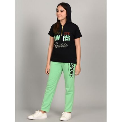 بجامة بناتي بأكمام قصيرة (قطعتين) لون أسود وأخضر