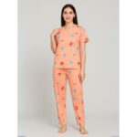 بيجامة ستاتية لون برتقالي اشكال ملون بنطلون وبلوزة نص كم One Size