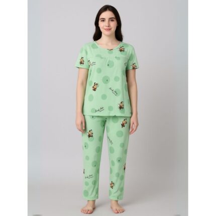 بيجامة ستاتية لون اخضر اشكال ملون بنطلون وبلوزة نص كم One Size