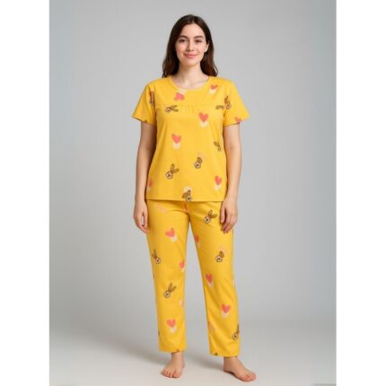 بيجامة ستاتية لون اصفر اشكال ملون بنطلون وبلوزة نص كم One Size