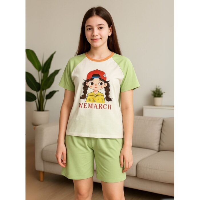 103391243_68d95ae161381 بيجامه ستاتيه بلوزه و شورت برسوم لون ابيض و اخضر One Size - الصورة 1