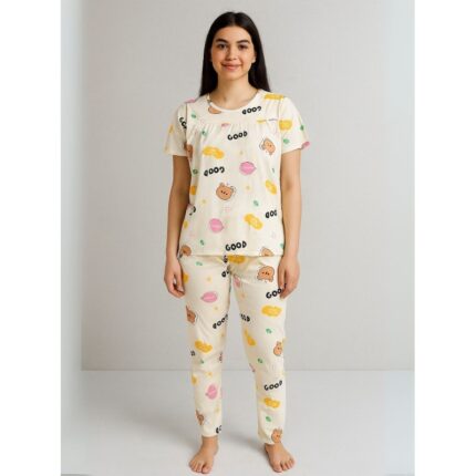 بيجامة ستاتية لون بيج اشكال ملون بنطلون وبلوزة نص كم One Size