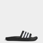 ⁦adidas Adilette Comfort Slides - Black⁩ - الصورة ⁦3⁩