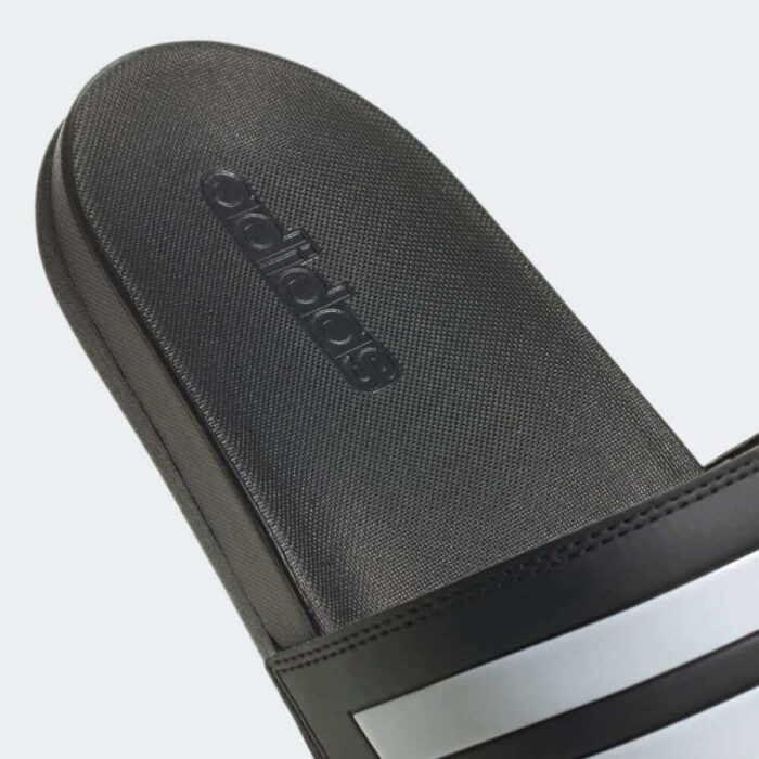 ⁦adidas Adilette Comfort Slides - Black⁩ - الصورة ⁦10⁩