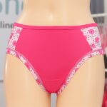 كالوت داخلي بتصميم بريف للنساء لون زهري فوشي