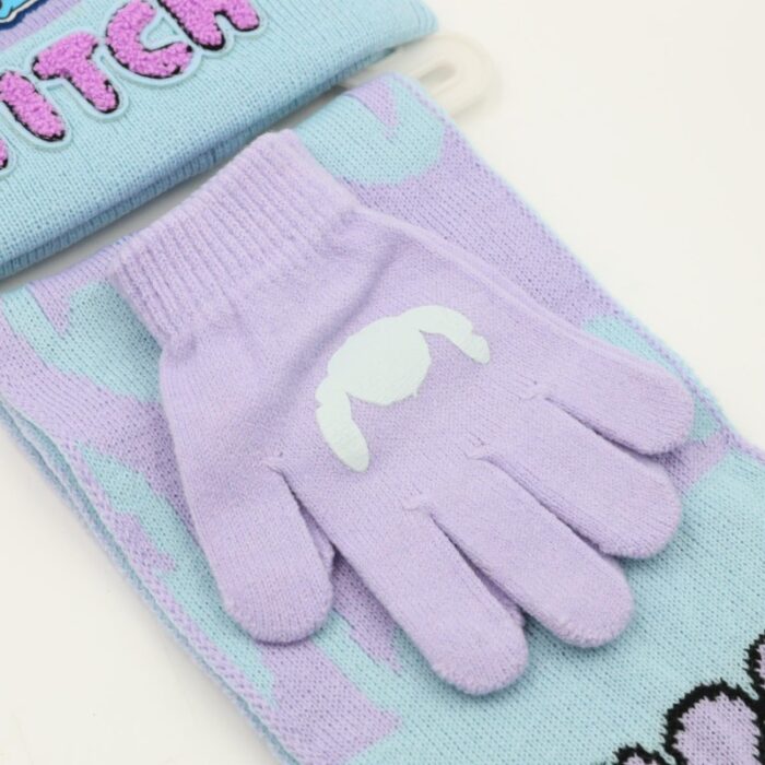 ⁦بكج ديزني طاقية +كفوف + لفحة STITCH بنفسجي فاتح وأزرق فاتح⁩ - الصورة ⁦3⁩