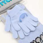 ⁦بكج ديزني طاقية +كفوف + لفحة STITCH بنفسجي ورمادي⁩ - الصورة ⁦3⁩