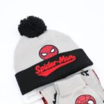 ⁦بكج ديزني طاقية +كفوف + لفحة SPIDER MAN اسود ورمادي⁩ - الصورة ⁦2⁩