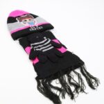 ⁦بكج LOL طاقية + كفوف + لفحة لون اسود+سكني⁩ - الصورة ⁦5⁩