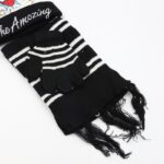 ⁦بكج SPIDER MAN طاقية + كفوف + لفحة لون ابيض واسود⁩ - الصورة ⁦4⁩