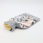 ⁦قربة للماء الساخن بتصاميم شخصيات ديزني أرنوب⁩ - الصورة ⁦4⁩