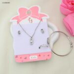 طقم للأطفال سوار+ سلسال+ حلقان+ وخاتم بتصميم بيضاوي مرصع لون فضي