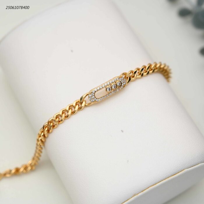 103391942_68e2e6e3c59ee سوار جنزير مع شكل بيضاوي مع زركون لون ذهبي - الصورة 1