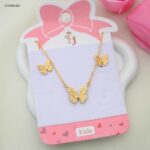 طقم للأطفال سلسال+ وحلق بتصميم فراشة لون ذهبي