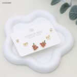 طقم حلوق مجموعة شكل عنب لون ذهبي