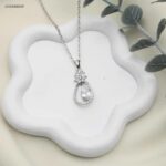 سلسال شكل دمعة مع زركون لون فضي