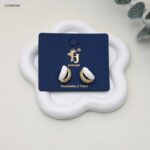 طقم حلوق أنيق زركون مع جهة ملونة لون ذهبي و ابيض