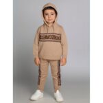 بيجامة ولادية لون بيج