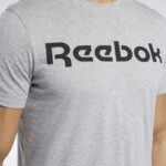 ⁦Reebok GS Reebok Linear Read Tee⁩ - الصورة ⁦4⁩