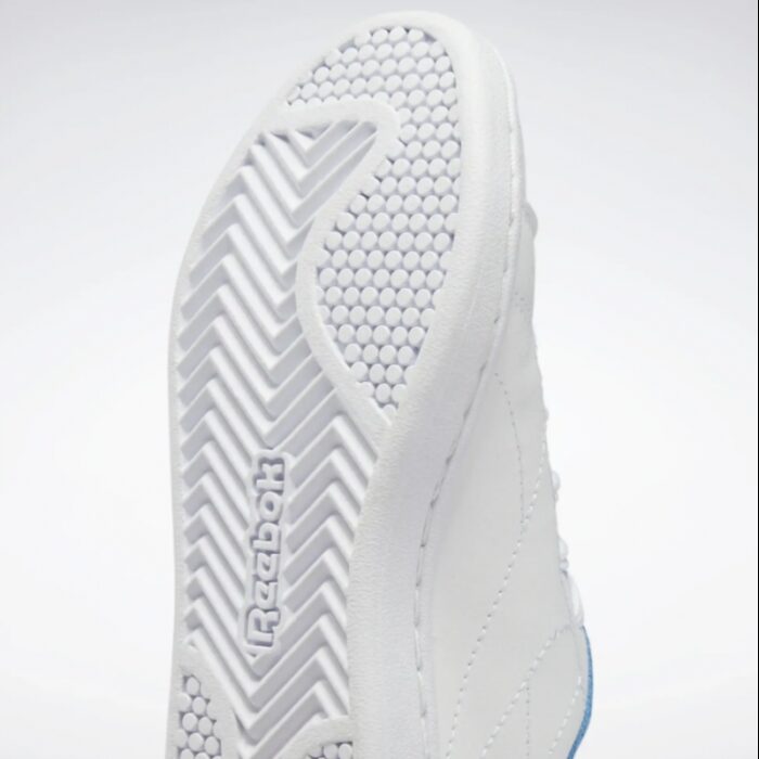 ⁦حذاء ريبوك رويال كومبليت للأطفال لون أبيض وأزرق ونعل أبيض- Reebok Kids' Royal Complete Shoes⁩ - الصورة ⁦8⁩