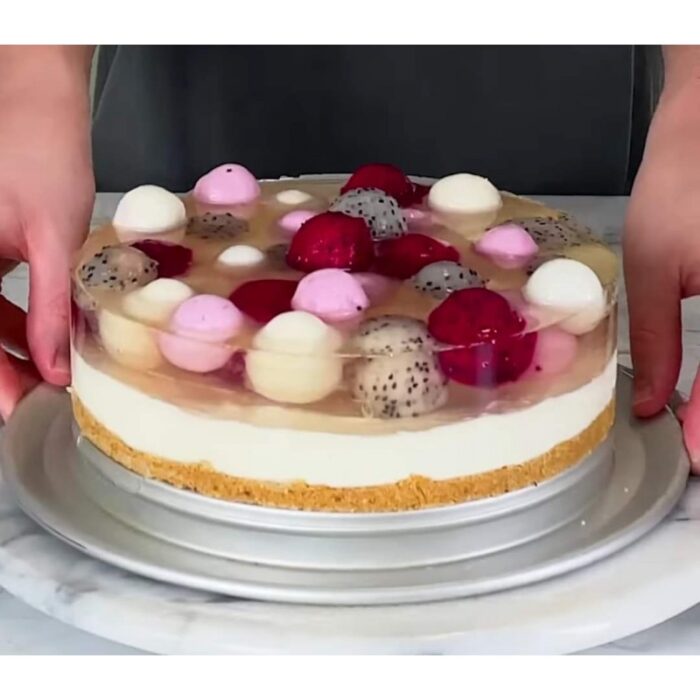 ⁦قالب ثلج دائري مع غطاء⁩ - الصورة ⁦6⁩