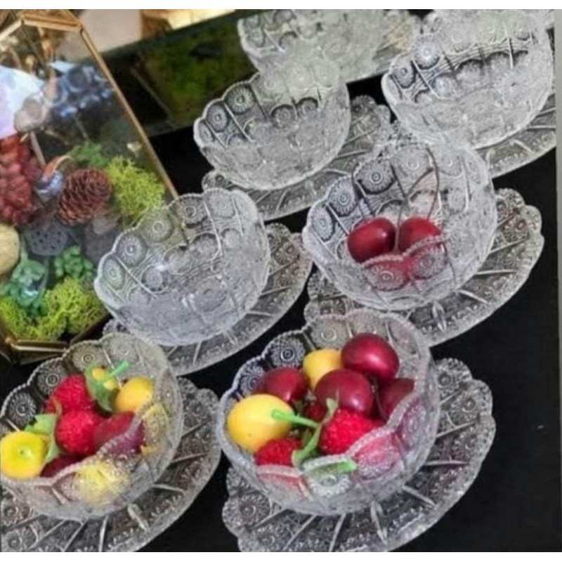 ⁦طقم ضيافة زجاج 13 قطعة ( جاط+ 6 صحون مكسرات+6 صحون ضيافة)⁩ - الصورة ⁦1⁩