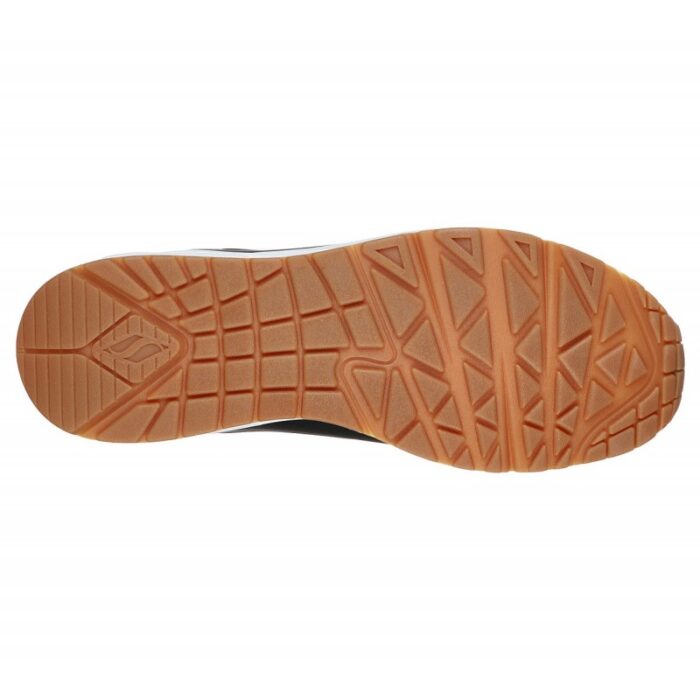 ⁦Skechers Men's Uno - Stand On Air Shoes - حذاء سكيتشرز أونو ستاند اون اير للرجال لون أسود وأبيض⁩ - الصورة ⁦4⁩