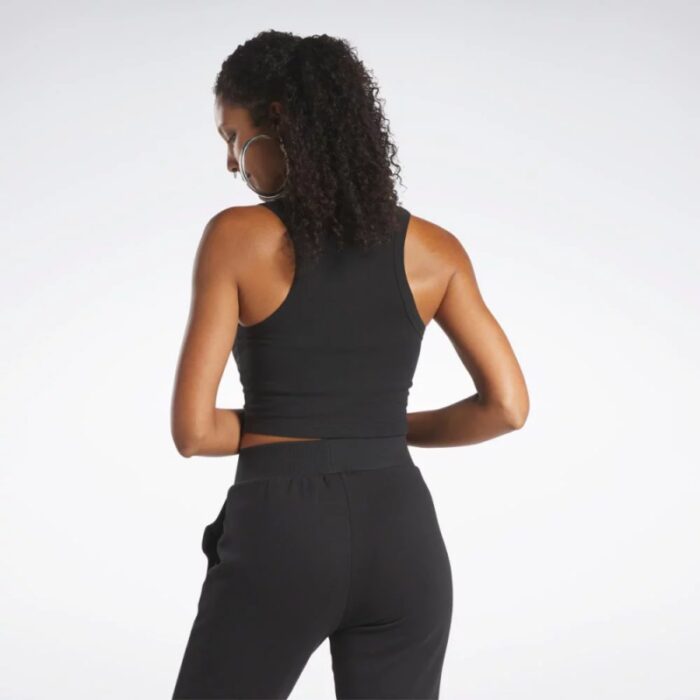 ⁦Reebok Women's Classics Cropped Fitted Jersey Tank Top⁩ - الصورة ⁦3⁩