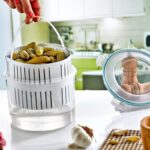 ⁦تبروير مخللات شفاف مع غطاء لون شفاف 2.5 لتر⁩ - الصورة ⁦2⁩