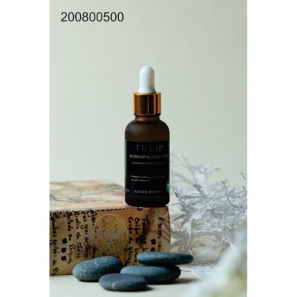 زيت شعر للتخلص من القشره ويعزز نمو الشعر مكون من زيت روز ماري وفيتامين E طبيعي الحجم 30 مل