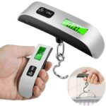 ⁦ميزان الكتروني رقمي محمول بشاشة LCD، يتحمل حتى 50 كجم، لقياس وزن الاغراض بدقة أثناء السفر بسهولة.⁩ - الصورة ⁦2⁩