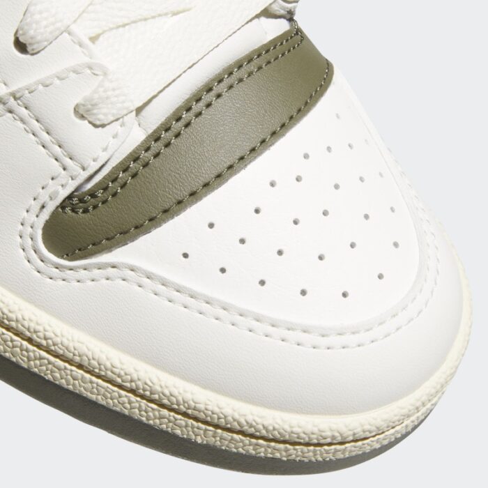 ⁦adidas Kids' Break Start Shoes - White⁩ - الصورة ⁦9⁩