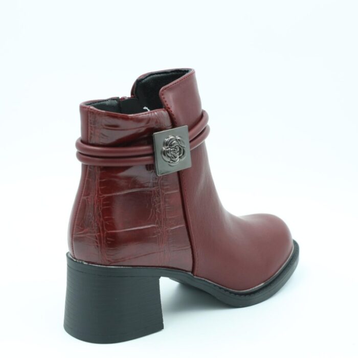 ⁦جزمة مع كعب للنساء لون عنابي⁩ - الصورة ⁦7⁩