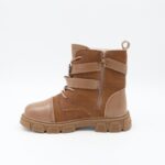 ⁦جزمة للأطفال لون كاكي⁩ - الصورة ⁦2⁩