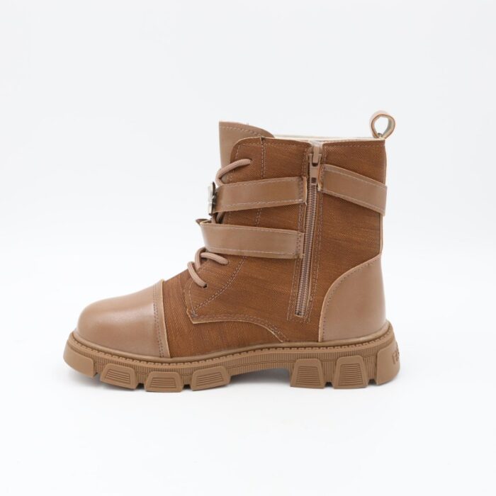 ⁦جزمة للأطفال لون كاكي⁩ - الصورة ⁦3⁩