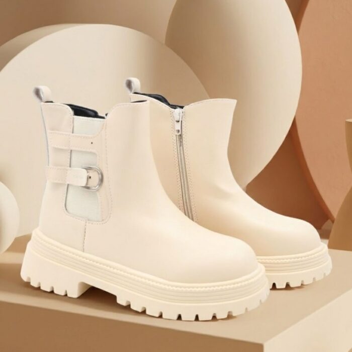 ⁦بسطار جلد للأطفال لون بيج⁩ - الصورة ⁦6⁩