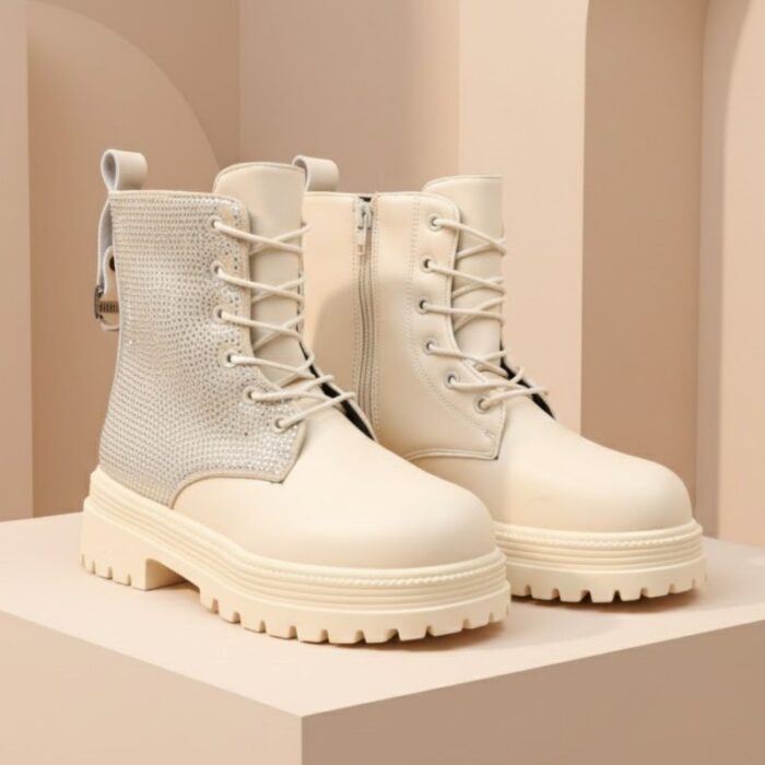 ⁦بسطار جلد للأطفال لون بيج⁩ - الصورة ⁦7⁩