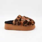 ⁦شبشب شتوي للنساء لون عسلي⁩ - الصورة ⁦5⁩