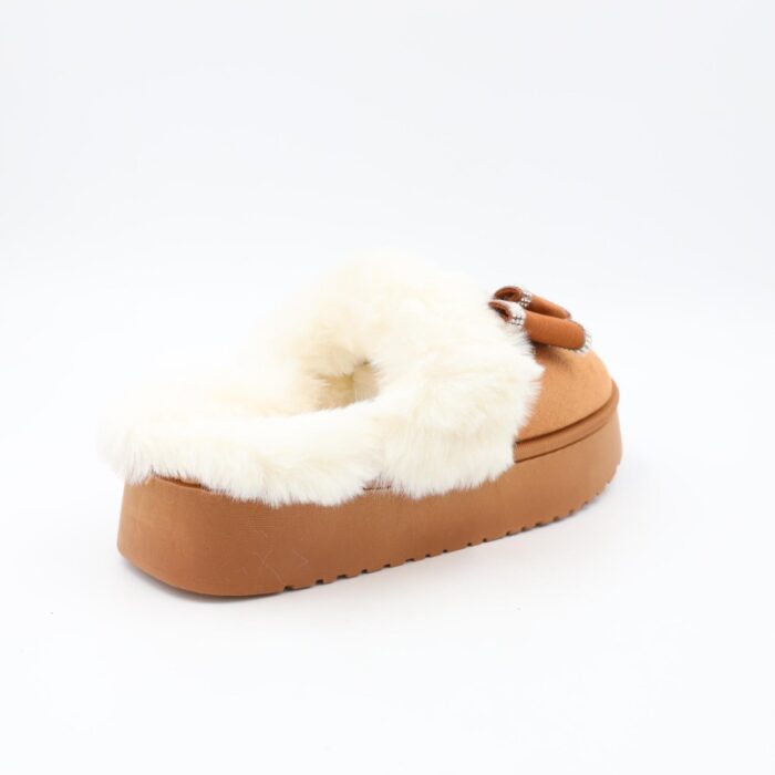 ⁦شبشب شتوي للنساء لون عسلي⁩ - الصورة ⁦6⁩