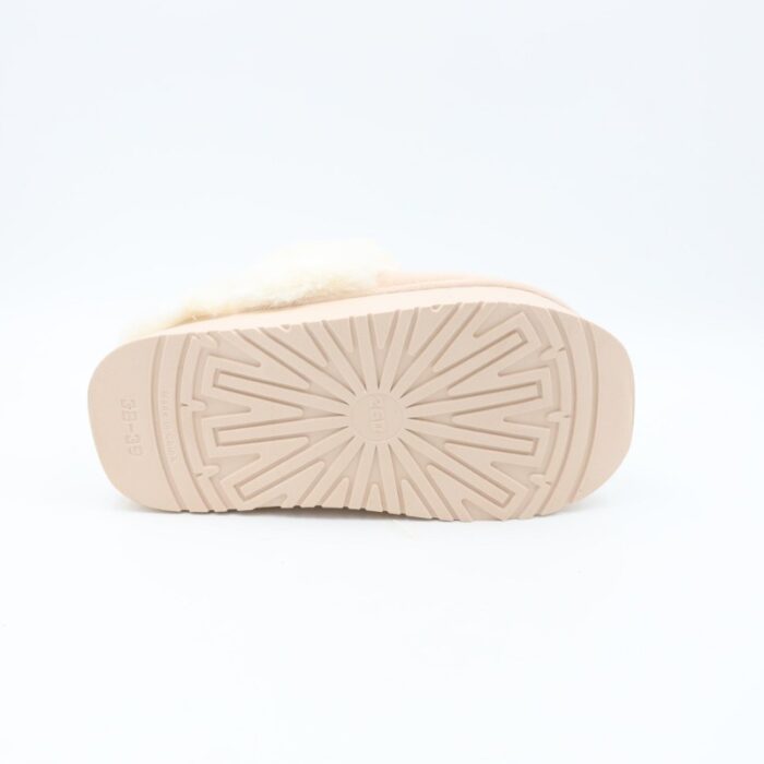 ⁦شبشب شتوي للنساء لون بيج⁩ - الصورة ⁦2⁩