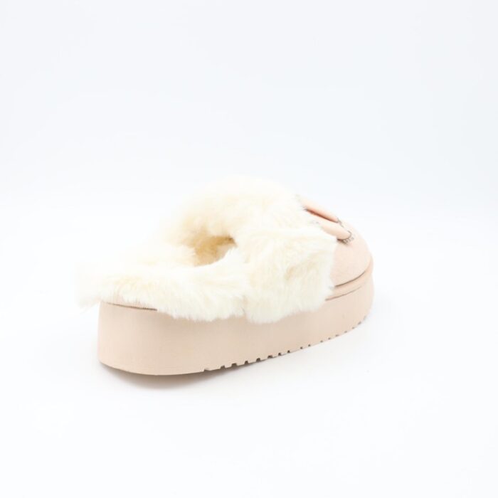 ⁦شبشب شتوي للنساء لون بيج⁩ - الصورة ⁦4⁩