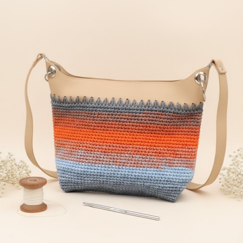 ⁦شنطة كروشية مع يد جلد لون مونس - نكشة فن⁩ - الصورة ⁦1⁩