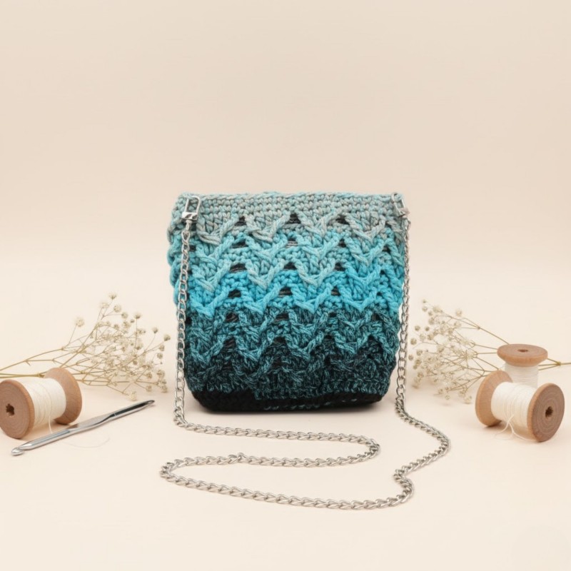 ⁦شنطة جوال عريضة لون مونس - نكشة فن⁩ - الصورة ⁦1⁩