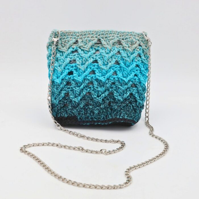 ⁦شنطة جوال عريضة لون مونس - نكشة فن⁩ - الصورة ⁦2⁩