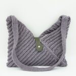 ⁦شنطة كروشية لف لون سكني - نكشة فن⁩ - الصورة ⁦4⁩