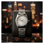 ساعة يد أنيقة للرجال مع حزام ستانلس لون سيلفر وأرضية بيضاء ماركة EPHATAH ESTAR