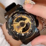 ساعة يد رياضية رقمية للرجال مقاومة للصدمات لون اسود وذهبي