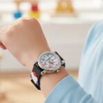 ساعة أطفال رسمة صاروخ لطيفة لون أسود