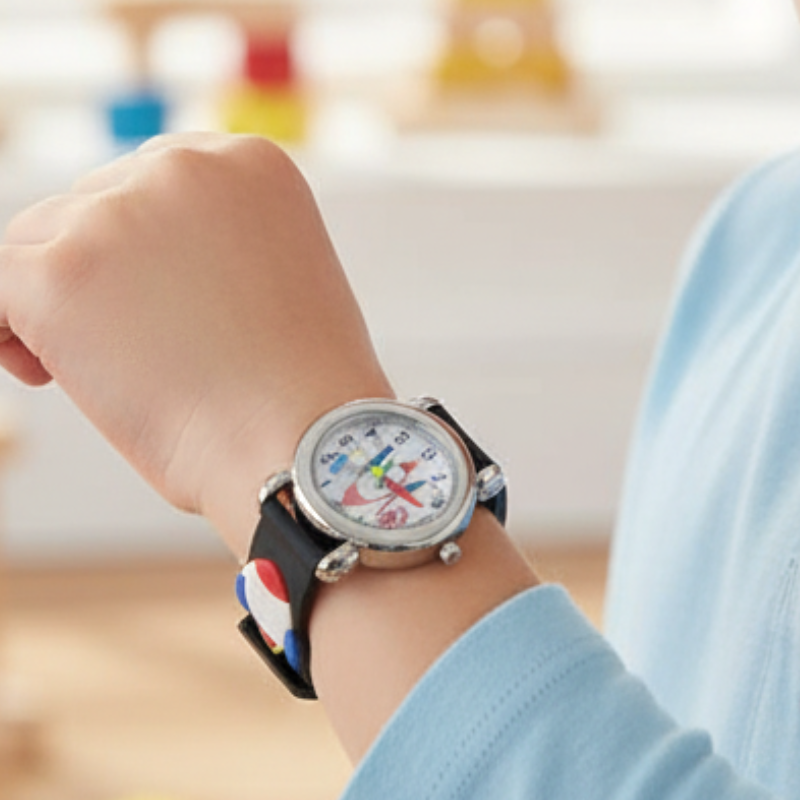 ⁦ساعة أطفال رسمة صاروخ لطيفة لون أسود⁩ - الصورة ⁦1⁩