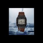 ⁦ساعة رقمية مربعة جلد لون بني⁩ - الصورة ⁦2⁩